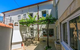 House Ruzica